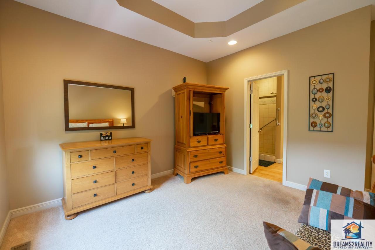 4Br Walk-In - Foosball Table - Hot Tub - Fire Pit - Free Tickets Included - Dv166 Branson Zewnętrze zdjęcie