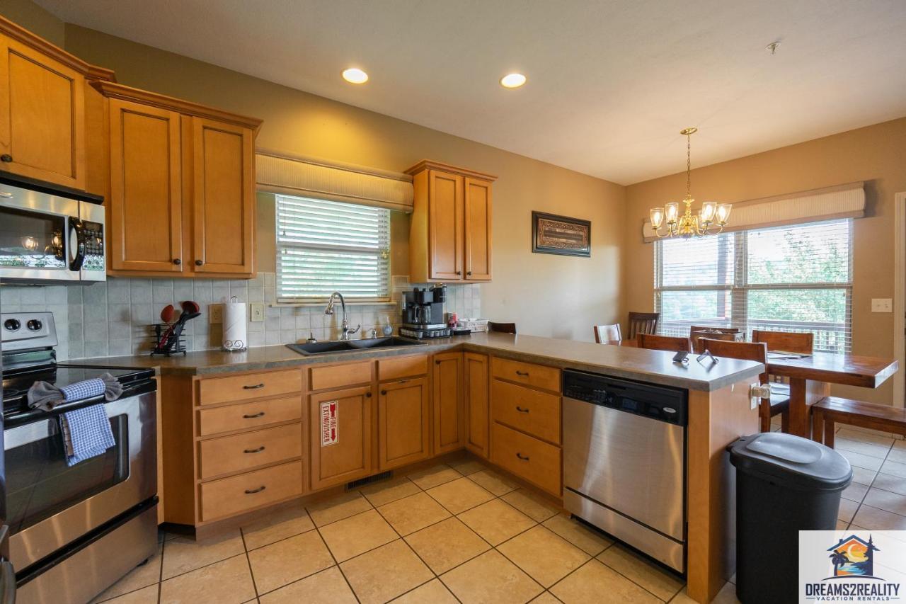 4Br Walk-In - Foosball Table - Hot Tub - Fire Pit - Free Tickets Included - Dv166 Branson Zewnętrze zdjęcie