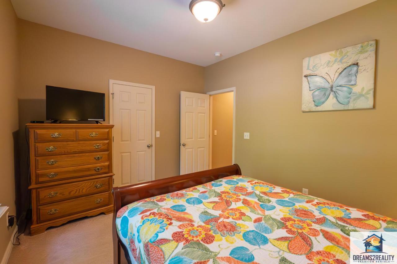 4Br Walk-In - Foosball Table - Hot Tub - Fire Pit - Free Tickets Included - Dv166 Branson Zewnętrze zdjęcie